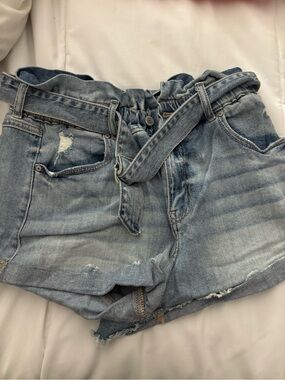 eunina Light Wash Paperbag Denim Shorts with Self-Tie Belt